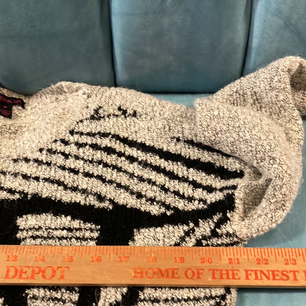 Material Girl Sweater - Picture 8 of 11